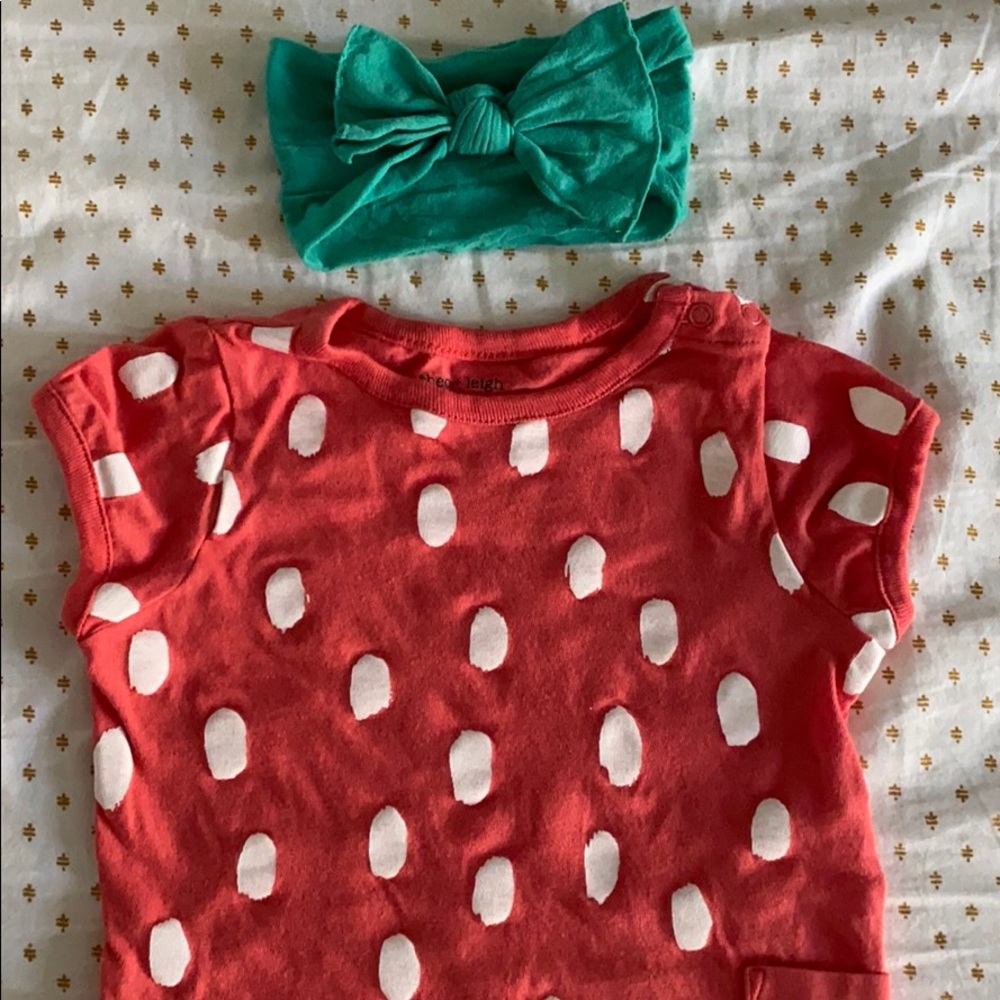 Theo + Leigh Baby Bodysuit